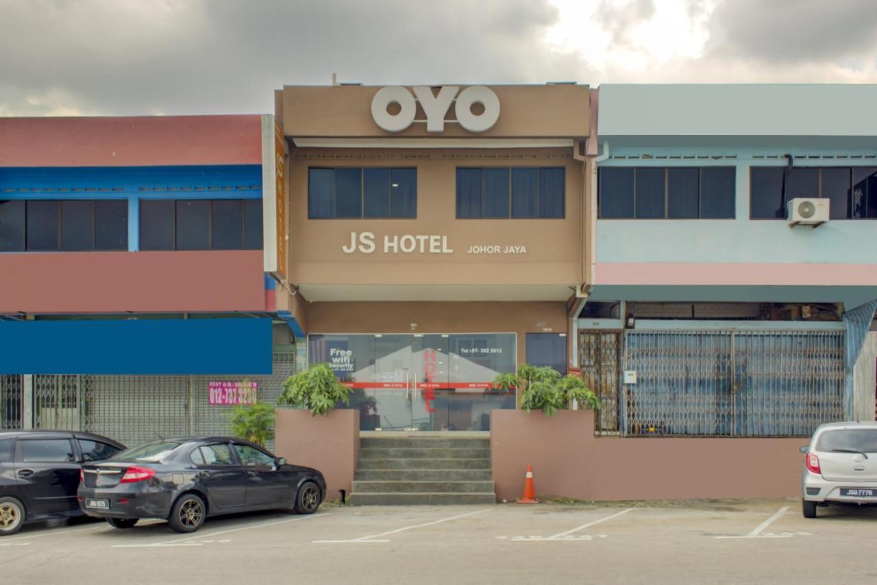 Oyo 89985 Js Hotel Джохор-Бару Екстер'єр фото